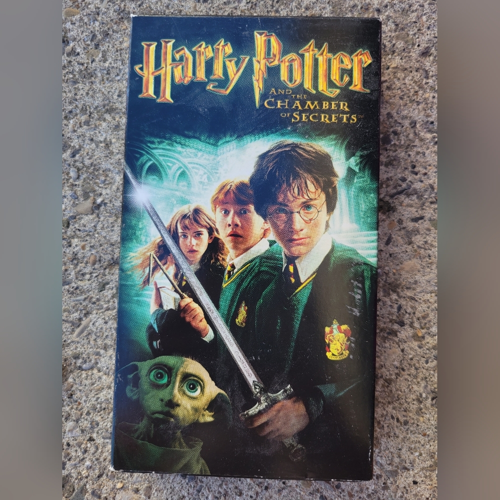 "Harry Potter and the Chamber of Secrets" VHS Tape